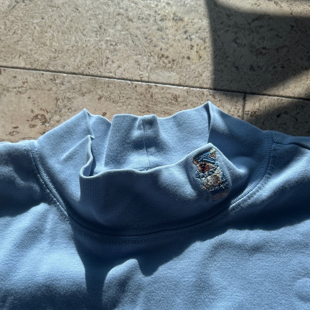 Northern Reflections Vintage Long Sleeve Top with Bear stitching on collar - Picture 3 of 7